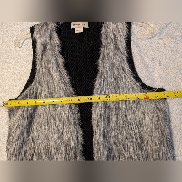 Ariat Emma Black Grey Fur Vest Cardigan Size M - Picture 6 of 7